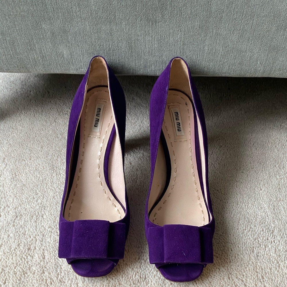 Miu miu suede purple pumps